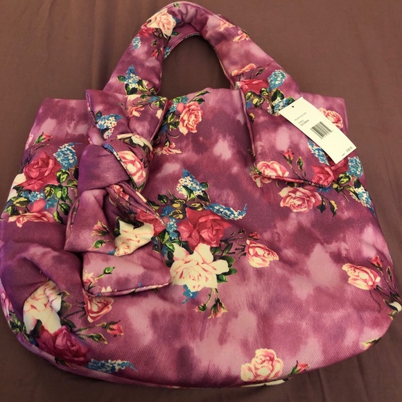 Betsey Johnson Pillow Talk Purple Multicolored Floral Oversized Tote NWT - Picture 3 of 12